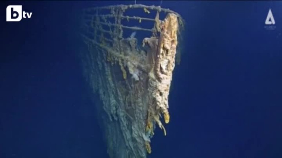 Водолази: “Титаник” бавно изчезва в морското дъно (ВИДЕО)