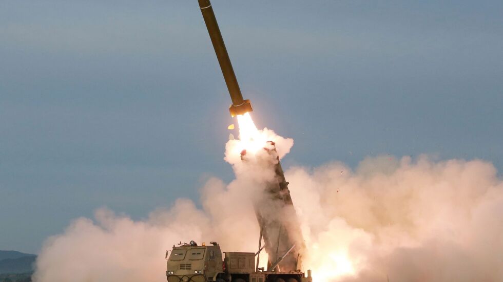Северна Корея отново изстреля две балистични ракети с малък обсег на действие