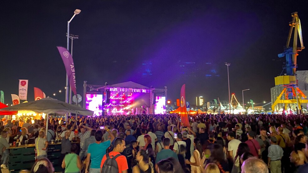 Три дни музика и танци в Бургас: Хиляди посетиха второто издание на Spice Music Festival
