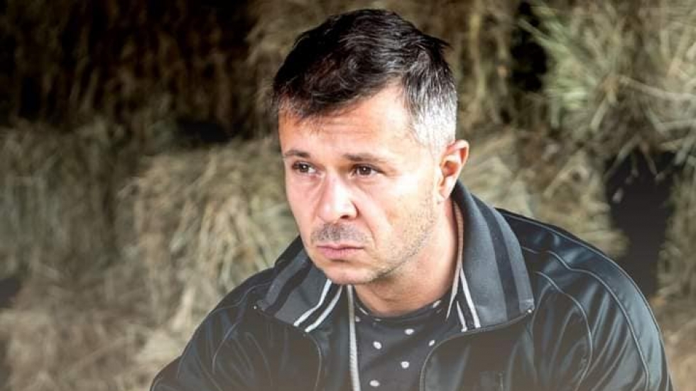 Илиан Кустев от "Фермата" търси помощ за животоспасяваща операция на майка му