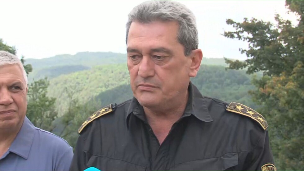 Гл. комисар Николов: Минимална е вероятността пожарът от С. Македония да навлезе при нас