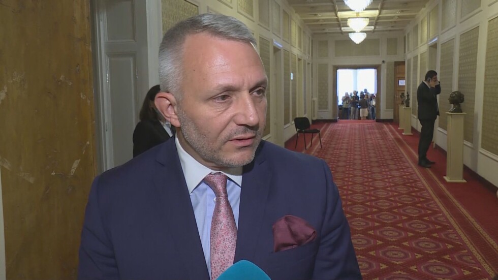 Хаджигенов: Оттеглянето на предложения кабинет на ИТН ще се гласува утре