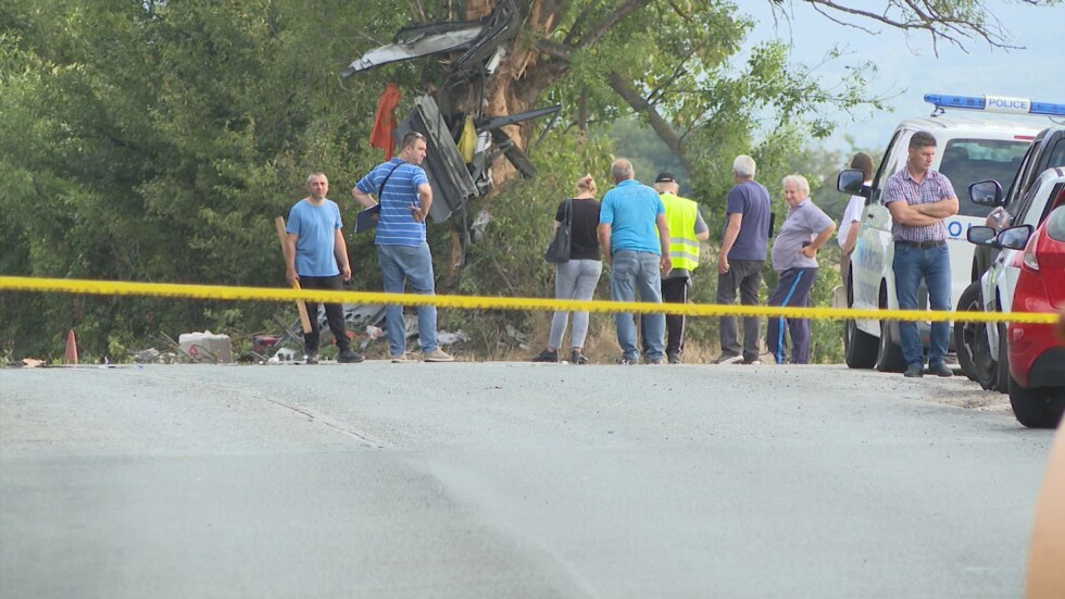 Четири станаха жертвите на тежката катастрофа в Търновско
