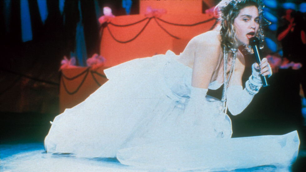 Инцидент с обувки и рокля едва не прекратил кариерата на Мадона