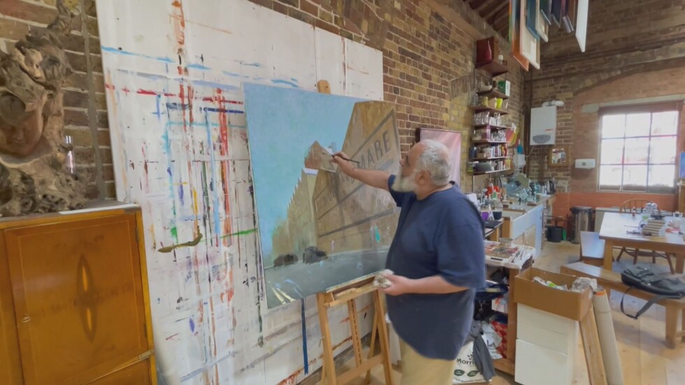 Известен български художник замени Варна с бреговете на река Темза в Лондон
