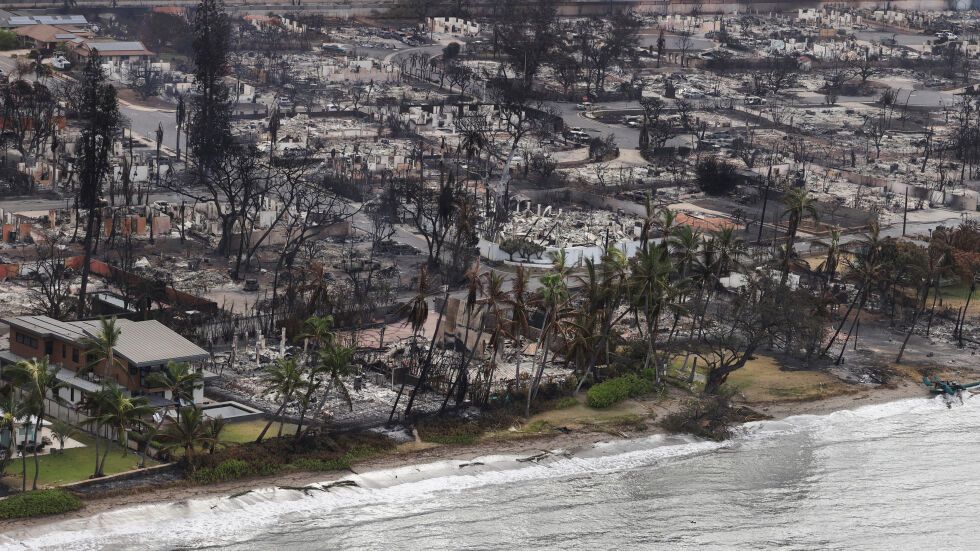 Хаваите изгоряха: Откриват загинали в огъня, хванати за ръце (СНИМКИ)