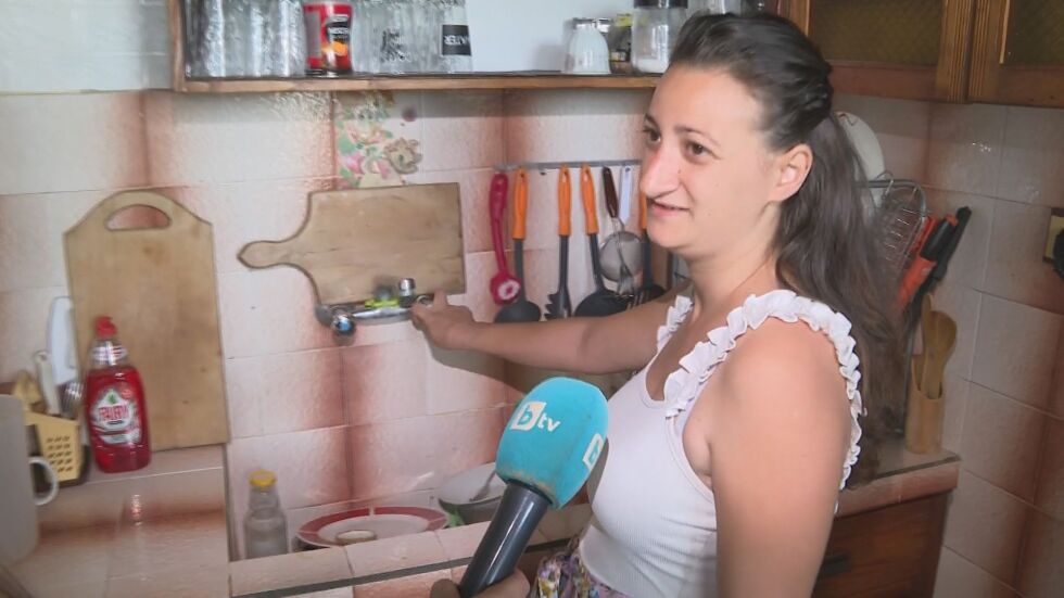 „Вероятно и детето ми ще свикне“: Живот на воден режим в Омуртаг
