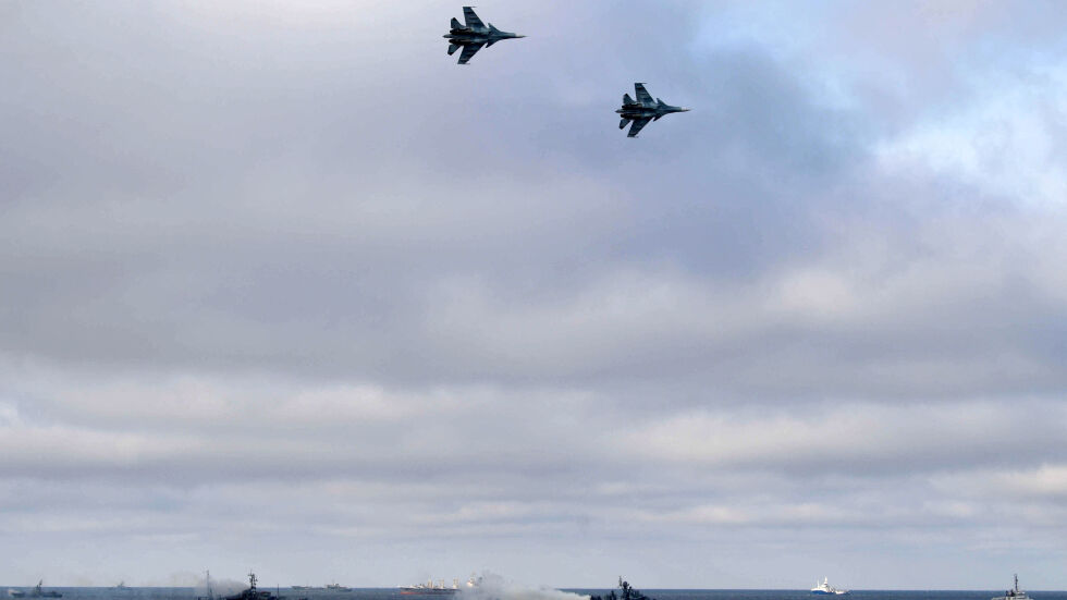  Украйна е унищожила съветска газова платформа в Черно море 