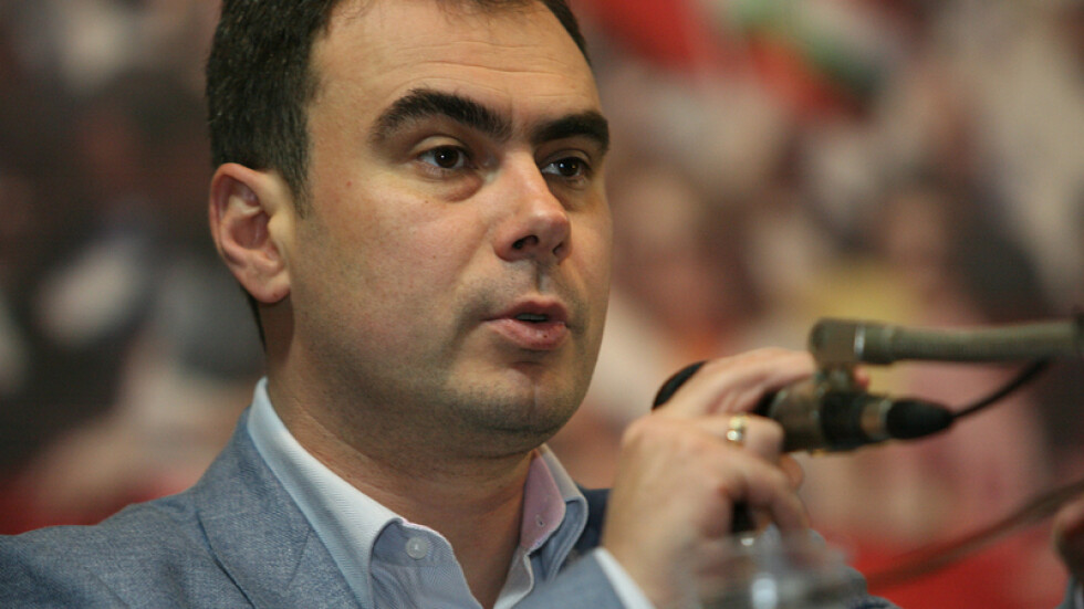 Жельо Бойчев вече не иска да е в ръководството на „червените” депутати