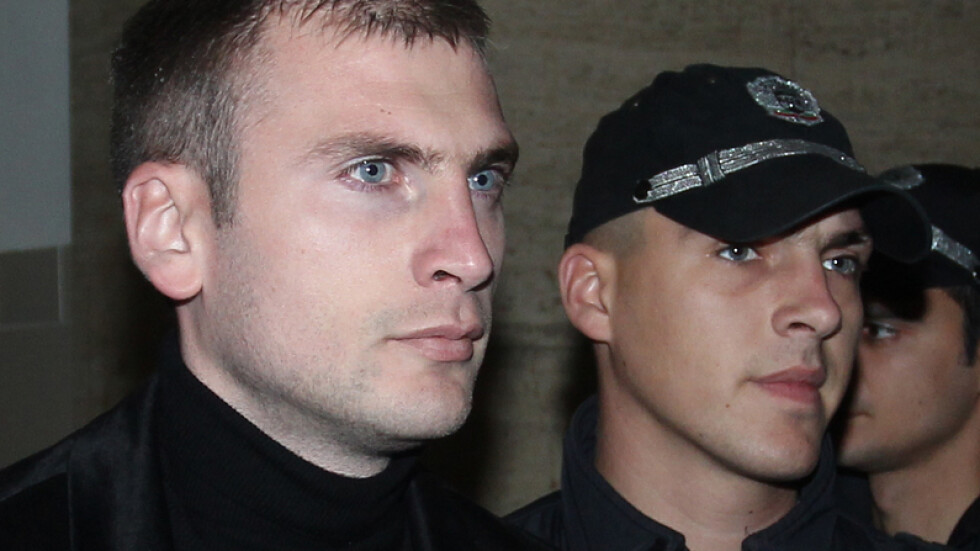 Октай Енимехмедов влезе в затвора в Бургас