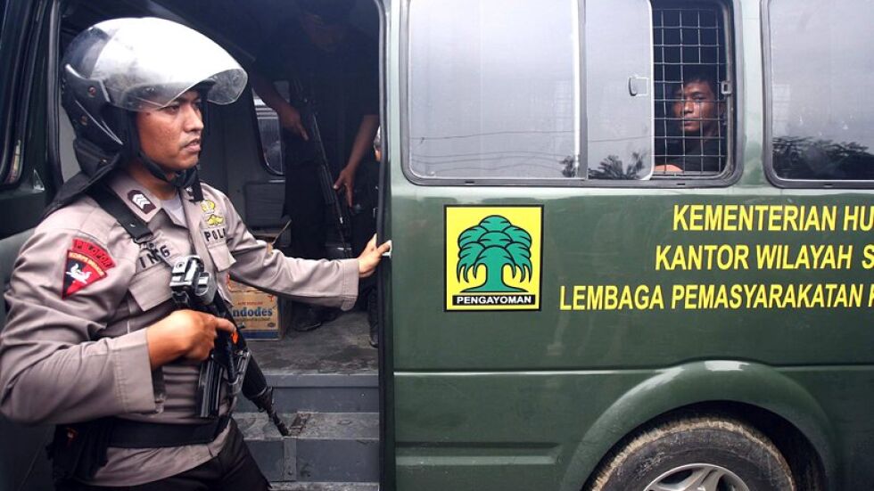 8500 затворници в Индонезия с намалени присъди заради Коледа