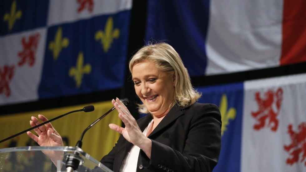 Всички срещу Льо Пен на изборите във Франция