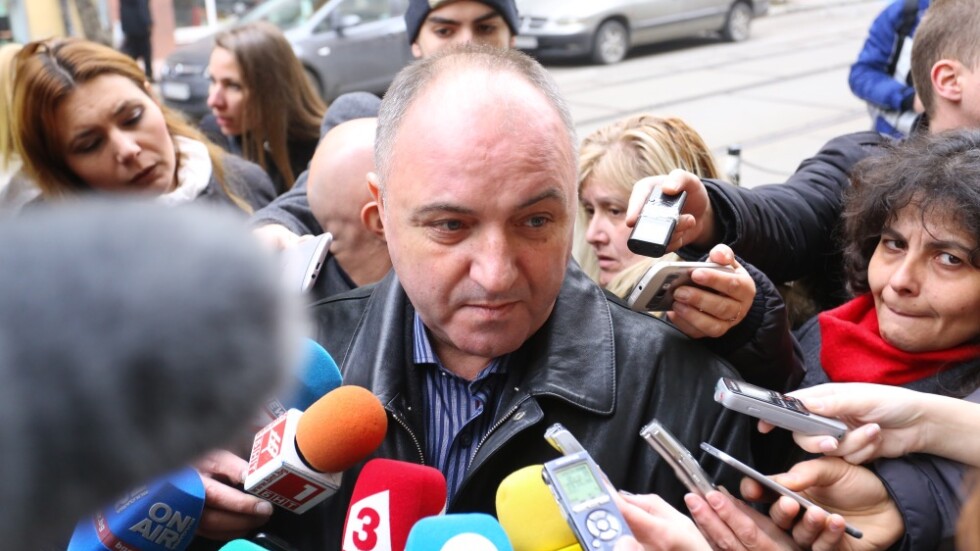 Владимира Янева не се яви на очната ставка във ВСС (СНИМКИ)