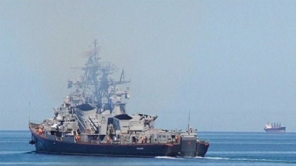 НАТО изрази загриженост за руските бойни кораби в Средиземно море