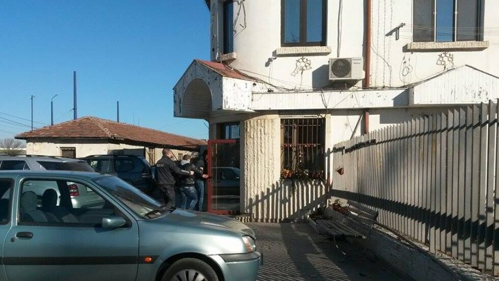Бандити простреляха двама при грабеж в Пазарджик