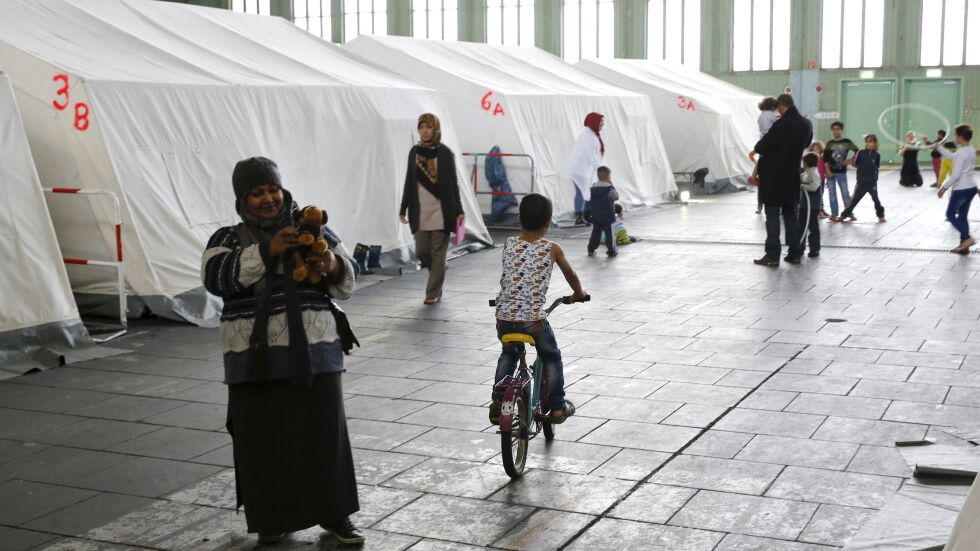 Над 55 хил. бежанци поискали убежище в Германия за месец