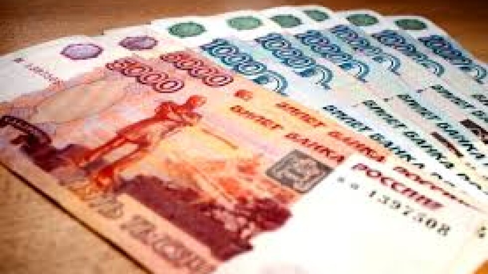 ЕК: Плащането в рубли за руски газ е нарушаване на европейските санкции