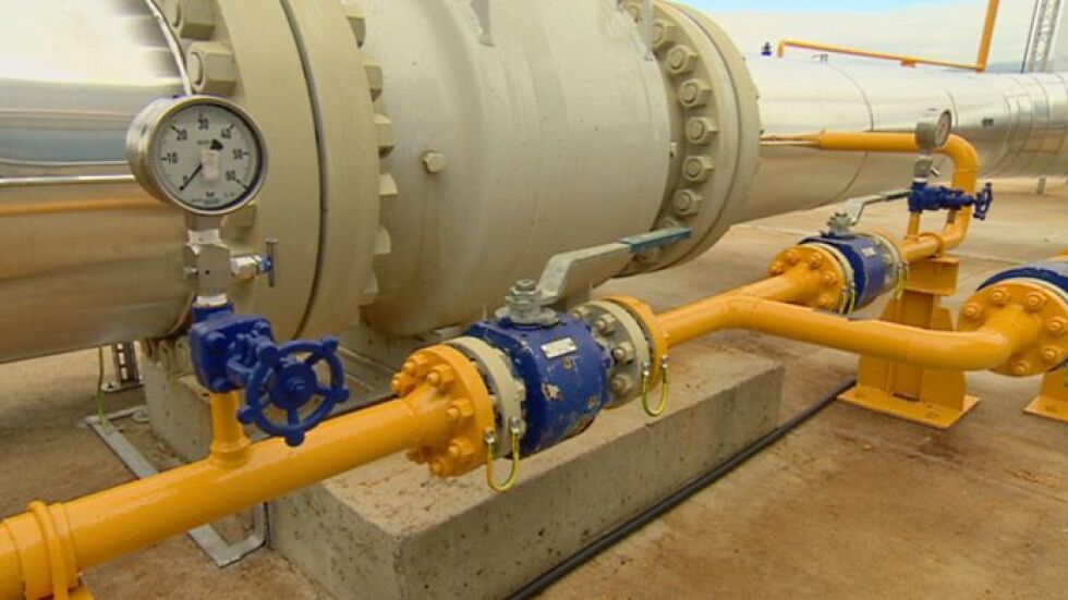 Неясноти с газовите доставките за клиенти на "Овергаз"
