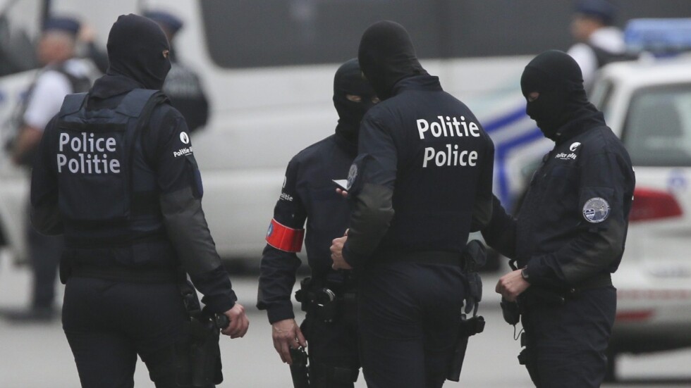 Двама души са арестувани в Брюксел във връзка с атентатите в Париж от 2015 г.