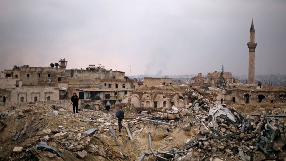 Последствията на войната: Половината от Алепо е разрушена