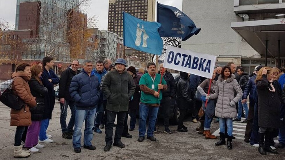 Лекарите от „Пирогов“ излизат на протест за втори пореден ден