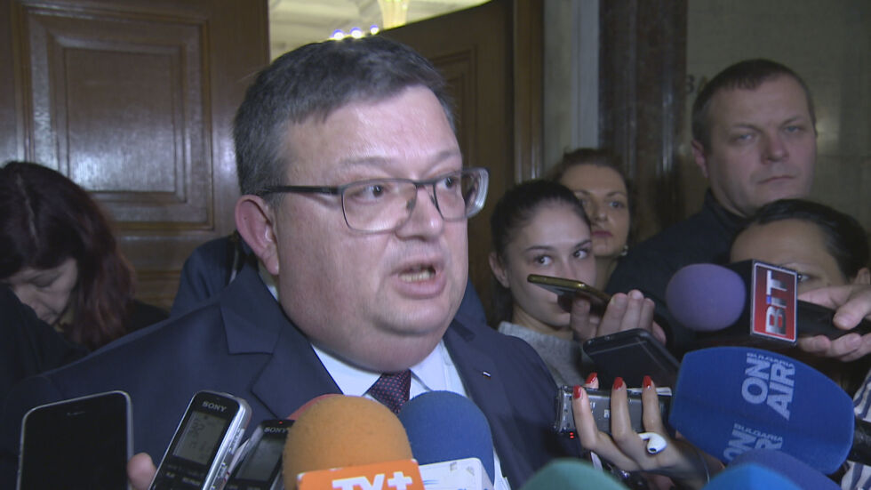 Сотир Цацаров за приватизацията: За 13 години има около 700 преписки и проверки