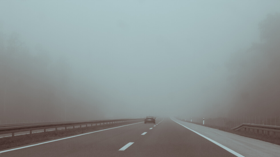 В последния почивен ден: Предупреждение за мъгли към шофьорите 