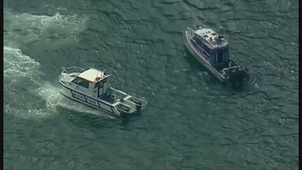 Хидроплан с шестима души на борда падна в река край Сидни