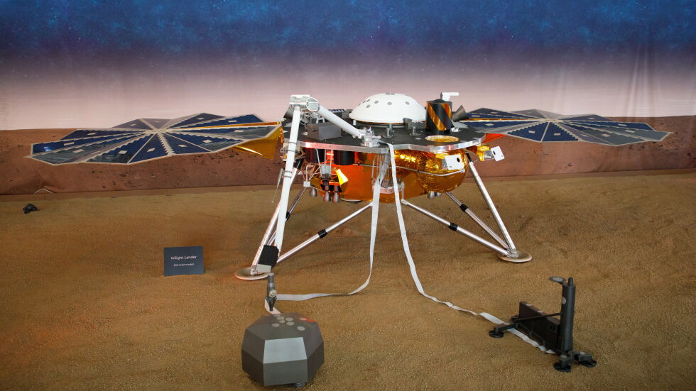 Как „ИнСайт” ще помогне за пилотираните мисии до Марс?