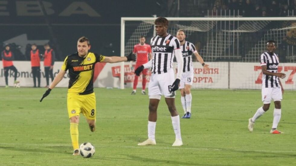 "Ботев" взе 108-oто дерби на Пловдив, Неделев вкара фамозен гол