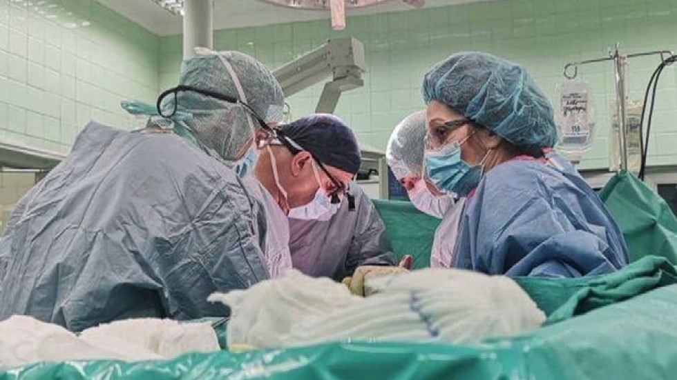 Мисия „Евротрансплант”: Бял дроб на българка ще спаси живот във Виена