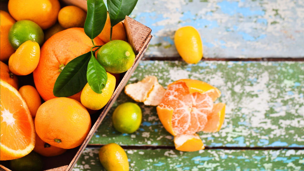 2 домашни рецепти за здрави нокти с портокал, лимон и зехтин
