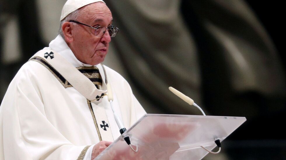 Папа Франциск в навечерието на Рождество: Забравете материализма