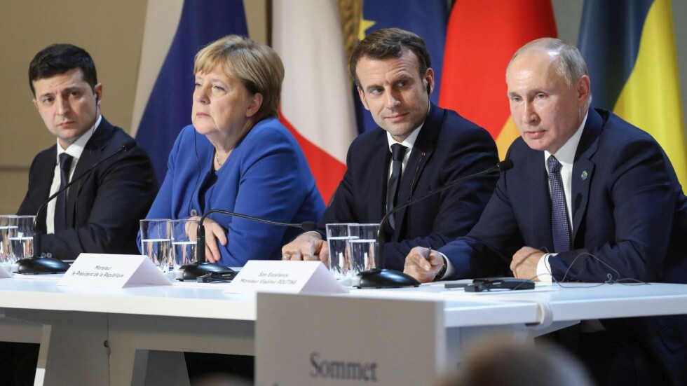 Путин и Зеленски се договориха за съживяване на мирния процес в Източна Украйна 
