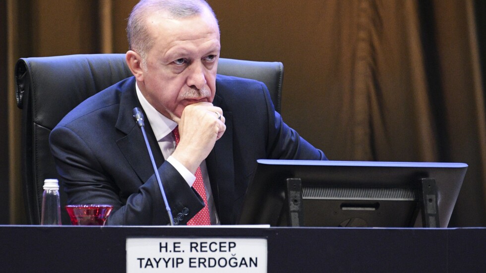 Ердоган: Турция ще изпрати войски в Либия в отговор на отправено от Триполи искане