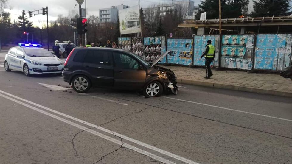 Две жени пострадаха при катастрофа в Благоевград
