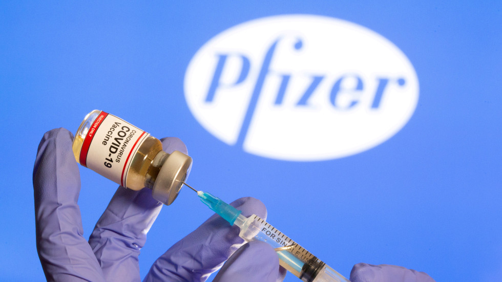 Ваксината на "Пфайзер" получи пълно одобрение за употреба в САЩ