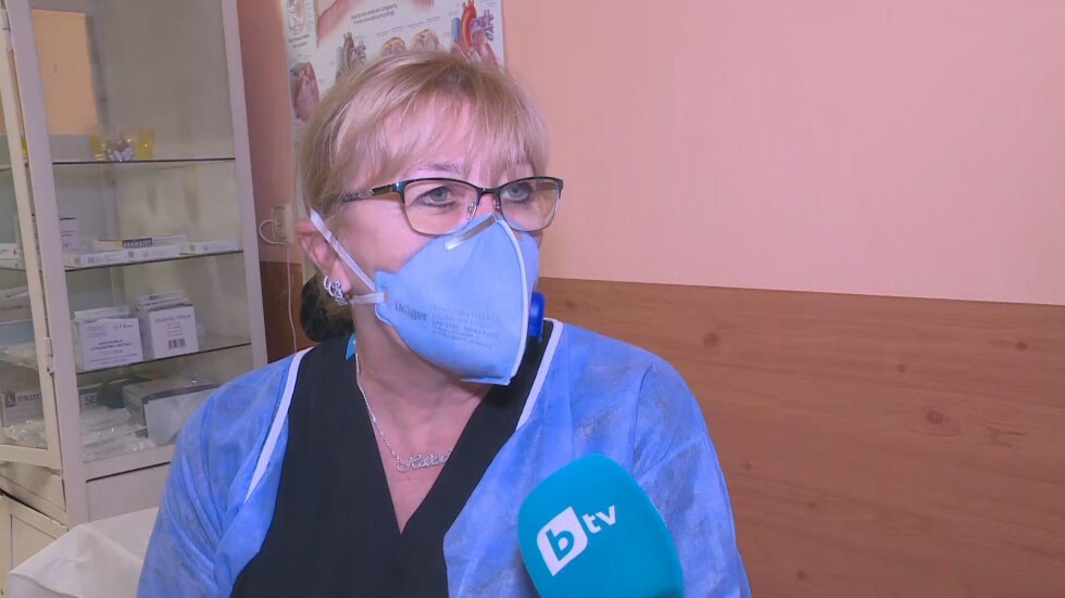 Медицинска сестра: Ваксинирайте се – така ще решим големия проблем на България