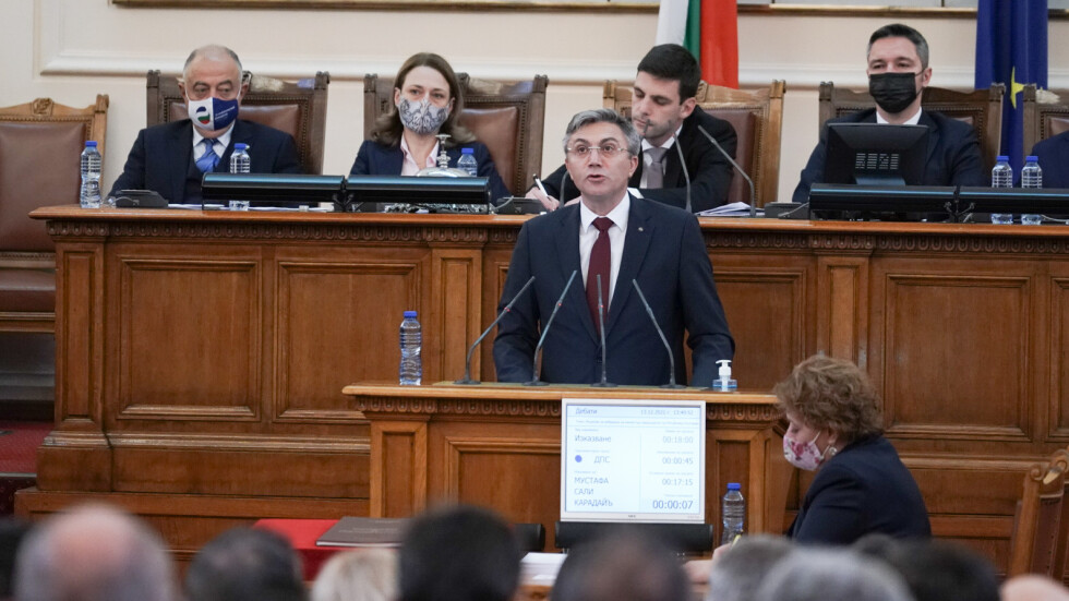 ДПС не подкрепя кабинета „Петков“, остава „конструктивна опозиция“