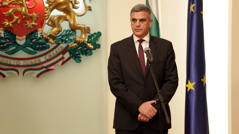 Янев: След два служебни кабинета България е различна, надявам се малко по-добра