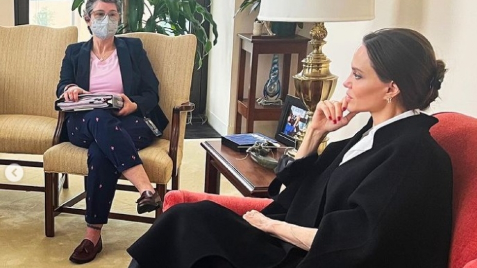 Анджелина Джоли заведе една от дъщерите си на среща със световно значение 