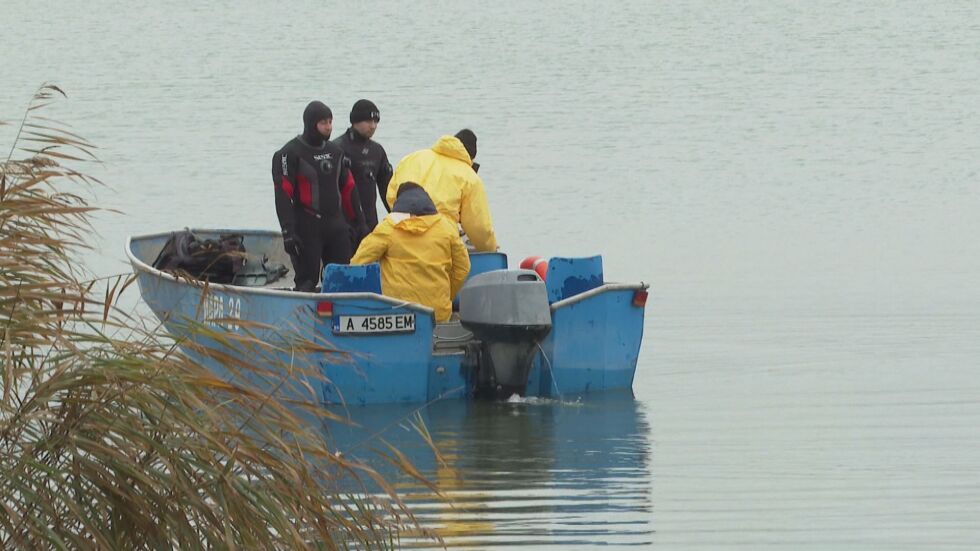 Изплува тялото на един от изчезналите рибари в бургаския язовир „Мандра“