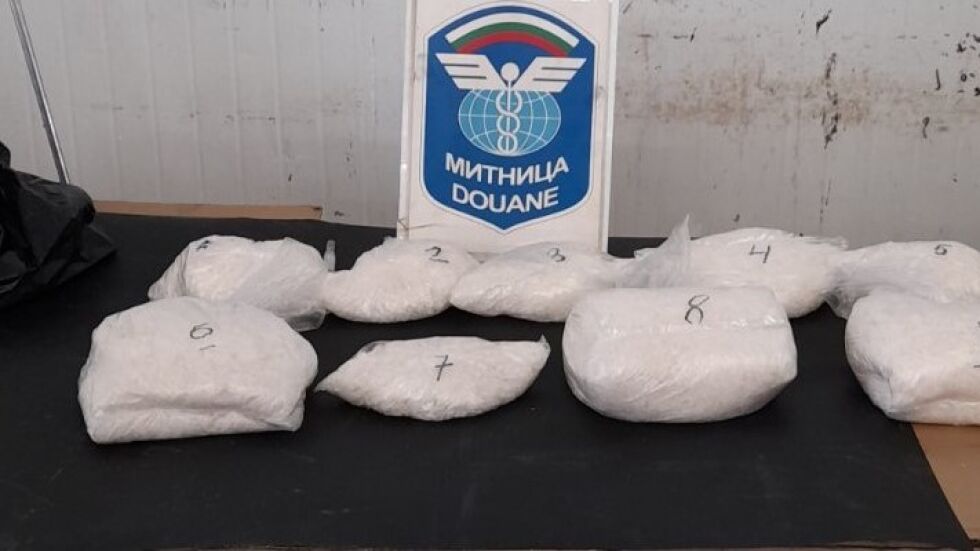  Акция „ Бяло “: Дилъри разменяли дрога за крадени движимости 