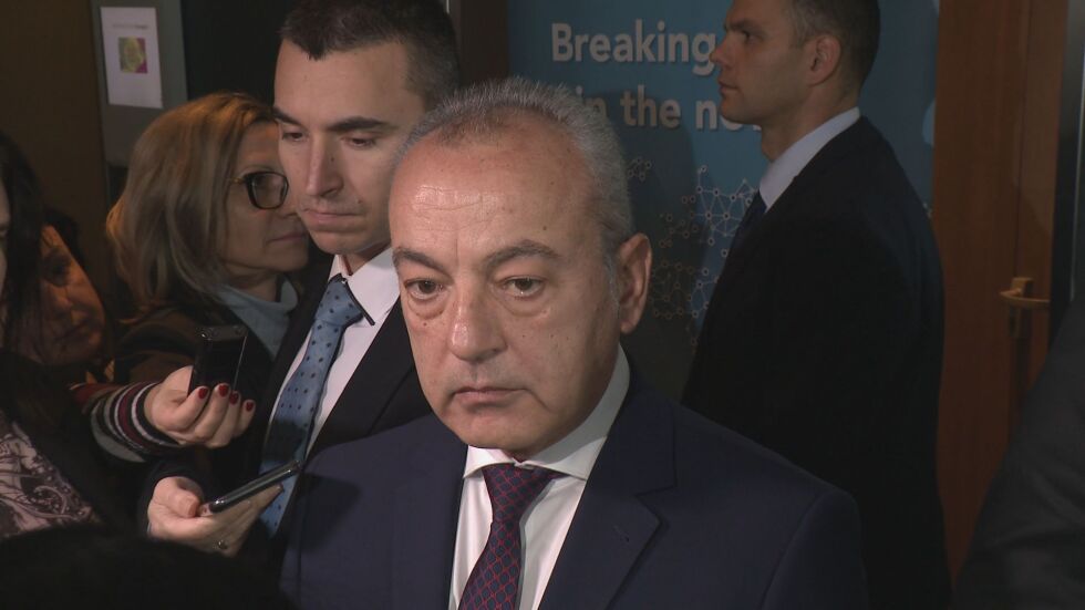 Гълъб Донев: Надявам се България скоро да има редовно правителство