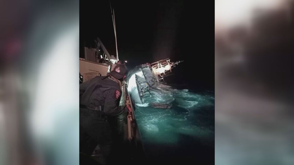 Военен кораб потъна в Тайландския залив, десетки моряци се издирват 
