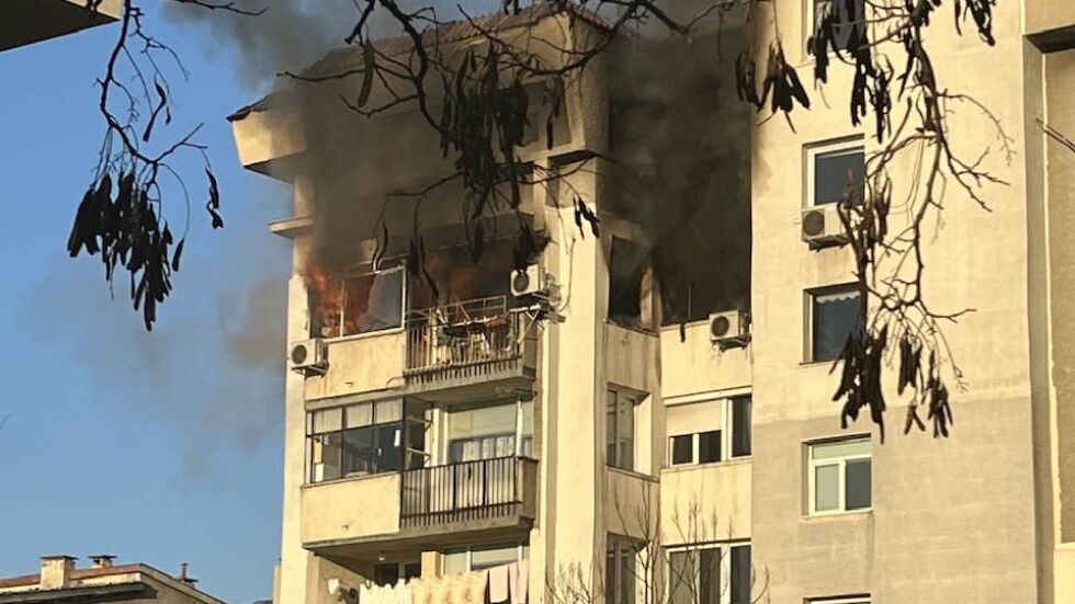 Апартамент горя в София заради газова бутилка, има загинала жена