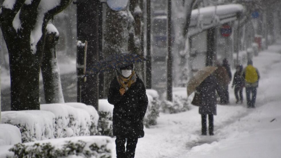 Лошото време в Япония взе 17 жертви (ВИДЕО)
