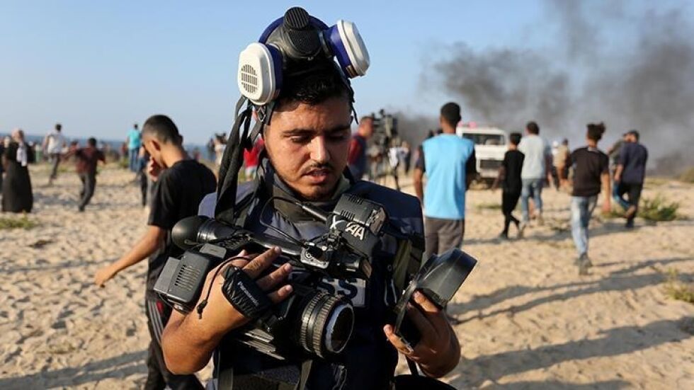 Оператор на Анадолската агенция е убит, докато снима репортаж в Газа
