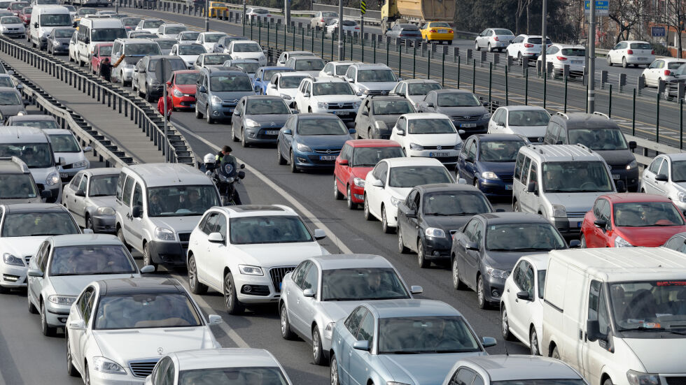 Автомобилният трафик: Колко негативни са последствията за психичното здраве?