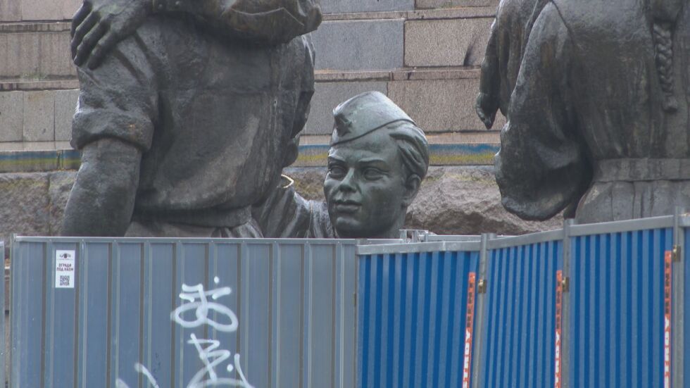 Бай Васил - това ли е истинското лице на съветския войник от паметника?